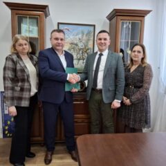 Wielomilionowe inwestycje w Gminie Brok – podpisano dwie kluczowe umowy inwestycyjne