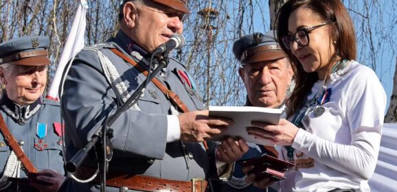 Sztafeta pokoleń na wilczym tropie – relacja z X Biegu Tropem Wilczym w Gulczewie