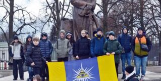 Uczniowie „Stalowej Jedynki” w gościnie u Marszałka