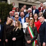 Niech żyje Kobyłka, niech żyje Viggiu, niech żyje Europa piękna!