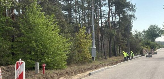 Rozpoczęły się prace budowlane związane z realizacją zadania pn. „Budowa chodnika w Małkini Dolnej”