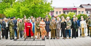 Pod znakiem 111 Eskadry Myśliwskiej – Uroczyste obchody Dnia Patrona w I LO PUL w Wołominie