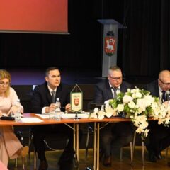 Wotum zaufania i absolutorium dla burmistrza Sebastiana Oczkowskiego