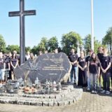 Sztafeta Pokoleń na straży pamięci… – Z wakacyjnej działalności Międzyszkolnego Klubu Historycznego im. AK Ziemi Radzymińskiej