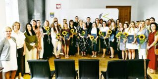 Wręczenie aktów nadania stopnia nauczyciela mianowanego w Kobyłce